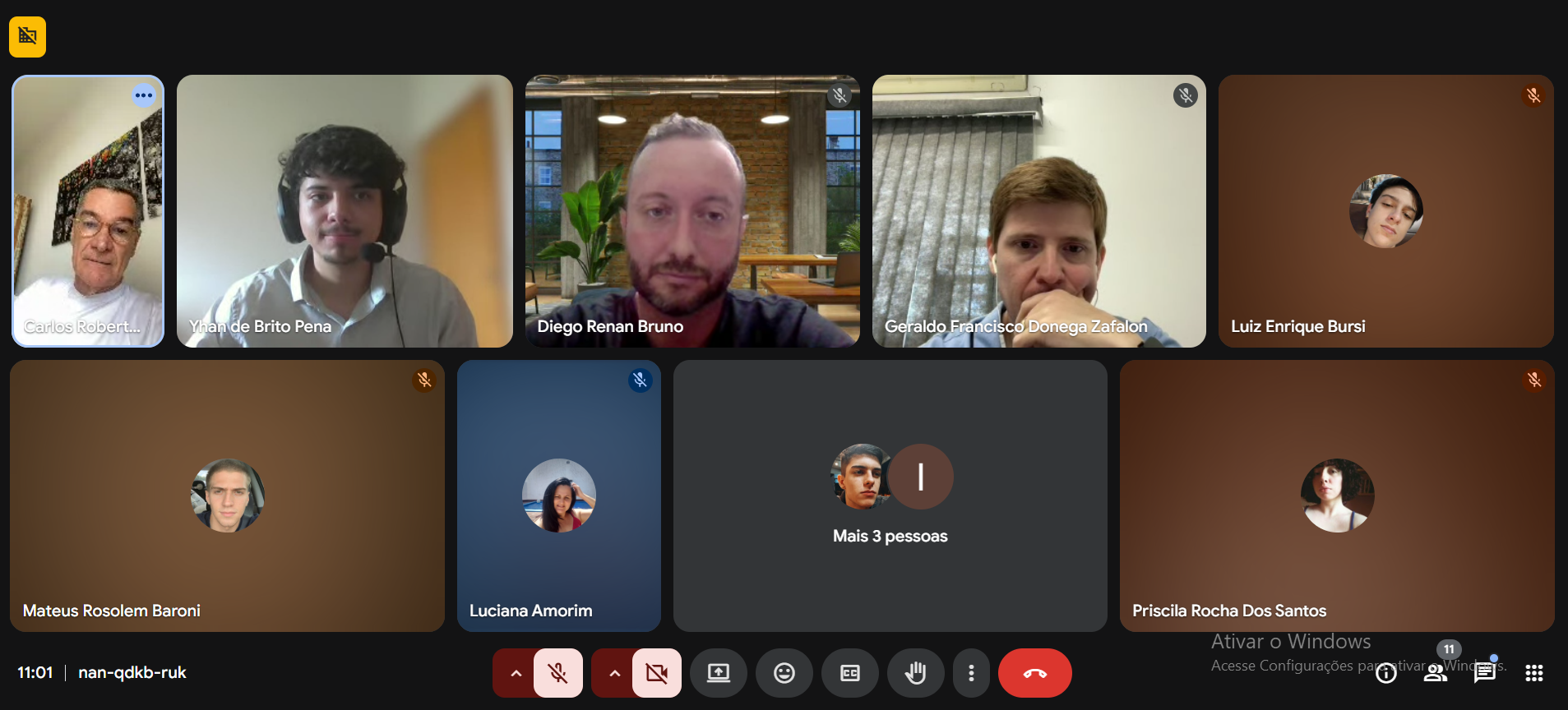 Foto 2 da notícia de título: Apresentação de Trabalho de Conclusão de Curso do aluno Yhan de Brito Pena, no portal do Grupo de Banco de Dados (GBD) - UNESP/IBILCE - São José do Rio Preto