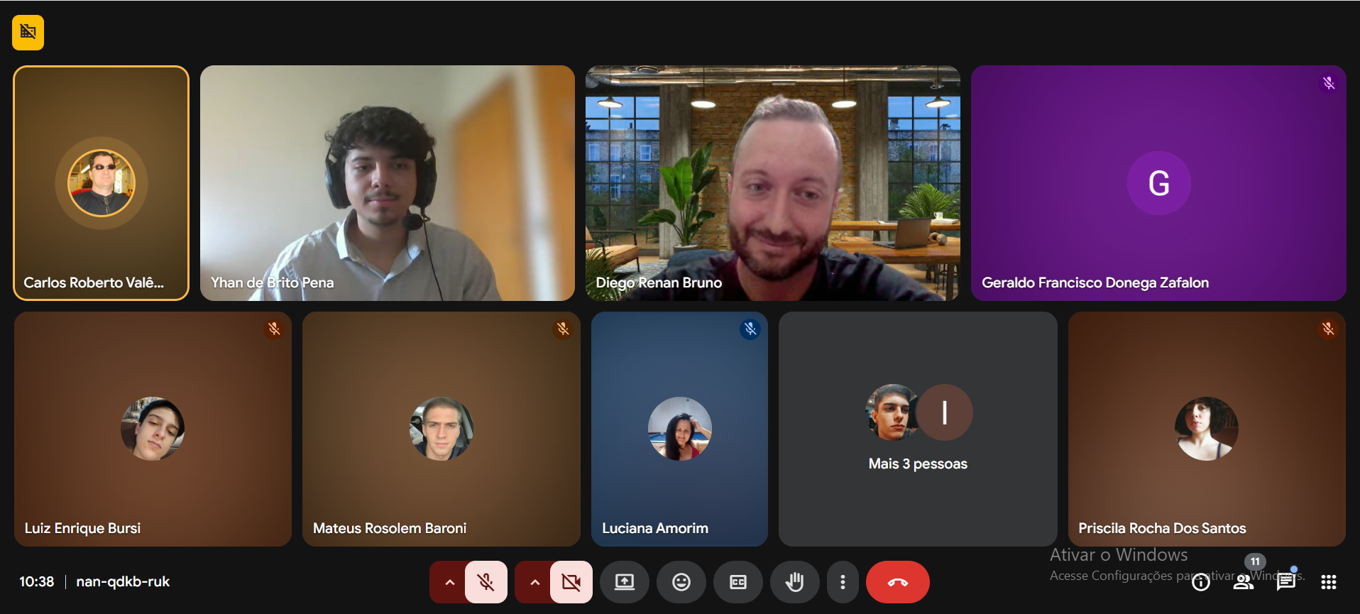 Foto 3 da notícia de título: Apresentação de Trabalho de Conclusão de Curso do aluno Yhan de Brito Pena, no portal do Grupo de Banco de Dados (GBD) - UNESP/IBILCE - São José do Rio Preto