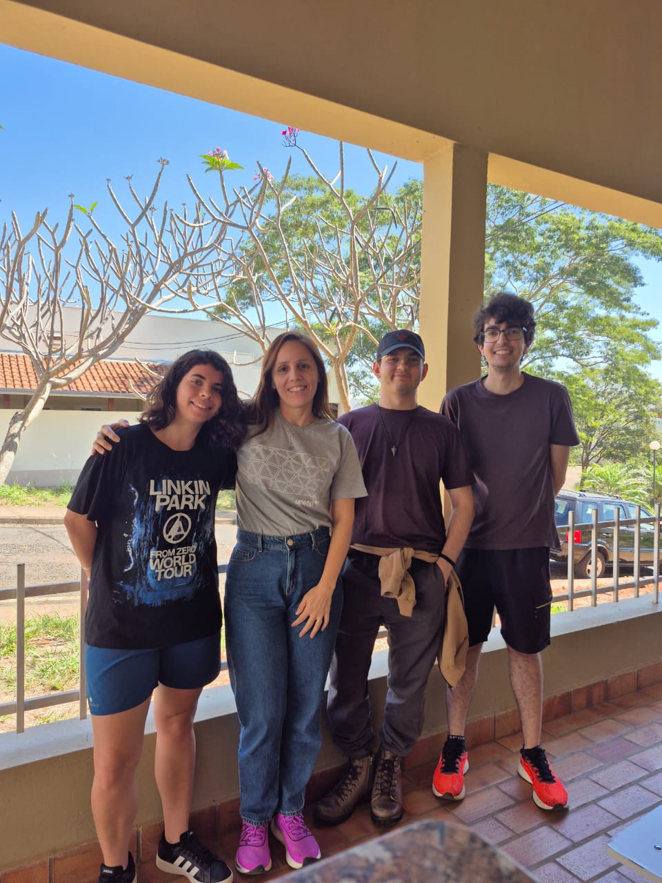 Foto 1 da notícia de título: Reunião de planejamento do SRU, no portal do Grupo de Banco de Dados (GBD) - UNESP/IBILCE - São José do Rio Preto