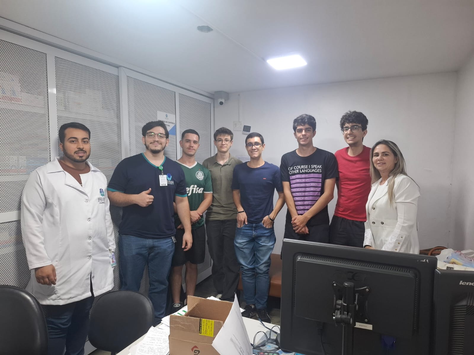 Foto 1 da notícia de título: Reunião sobre o módulo da farmácia no HABM, no portal do Grupo de Banco de Dados (GBD) - UNESP/IBILCE - São José do Rio Preto